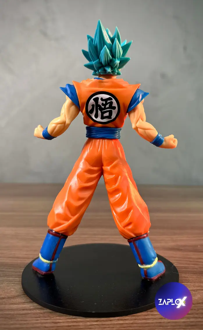 Boneco Dragon Ball Z Goku Super Sayajin Cabelo Azul Colecionável