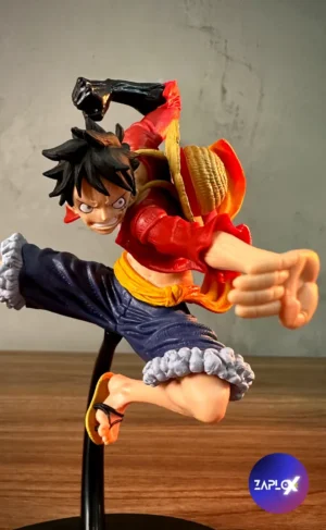 action figure luffy colosseum